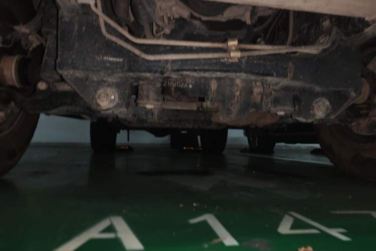 Used BAW Warrior 2019 2.4T Four-Door Four-Wheel Drive Gasoline Version China VI Emission Standard Chassis Front