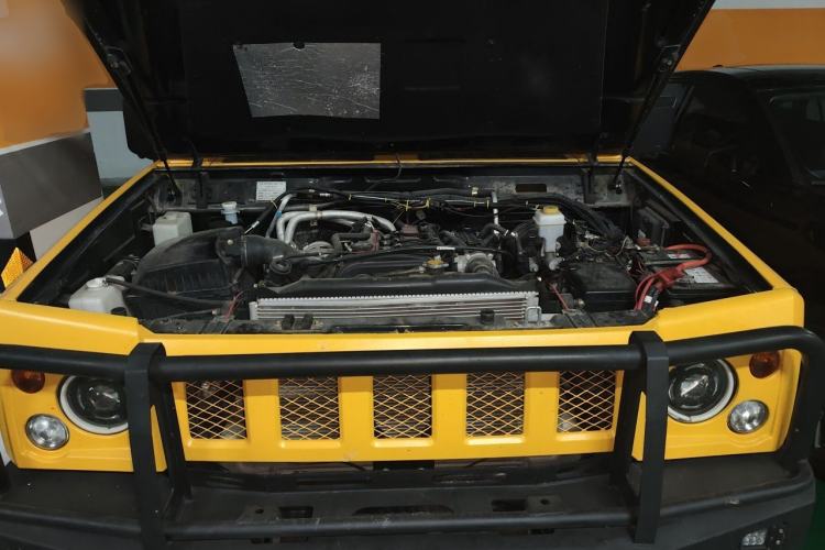 Used BAW Warrior 2019 2.4T Four-Door Four-Wheel Drive Gasoline Version China VI Emission Standard Engine Bay