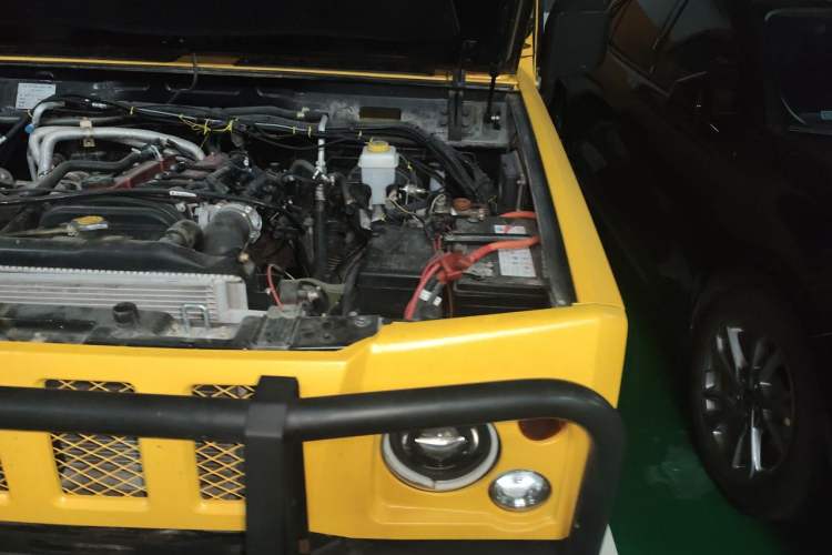 Used BAW Warrior 2019 2.4T Four-Door Four-Wheel Drive Gasoline Version China VI Emission Standard Engine Bay Left