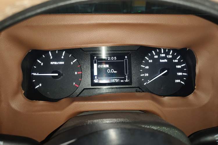 Used BAW Warrior 2019 2.4T Four-Door Four-Wheel Drive Gasoline Version China VI Emission Standard Instrument Cluster