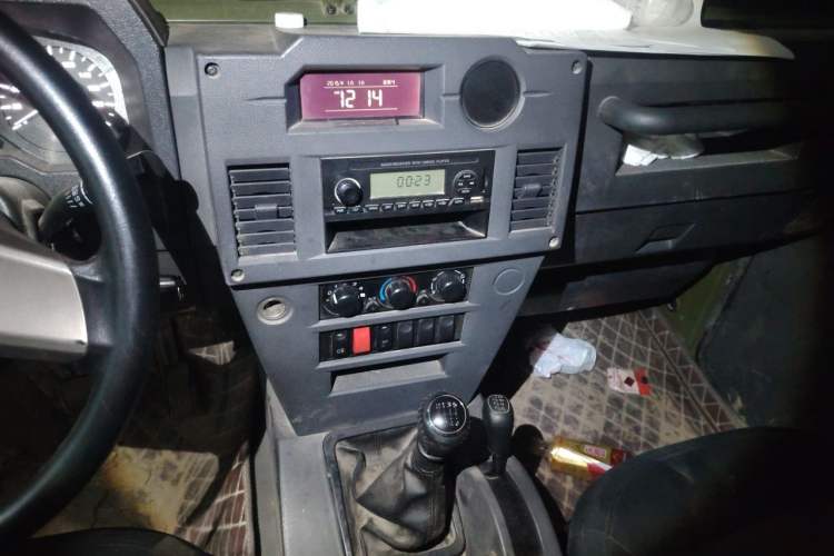 Used BAW Warrior 2021 2.4T Five-Door Four-Wheel Drive Gasoline Version China VI Emission Standard Audio And AC Panel