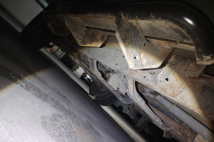 Used BAW Warrior 2021 2.4T Five-Door Four-Wheel Drive Gasoline Version China VI Emission Standard Chassis Rear Left