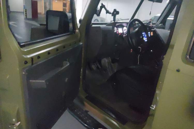 Used BAW Warrior 2021 2.4T Five-Door Four-Wheel Drive Gasoline Version China VI Emission Standard Driver Seat