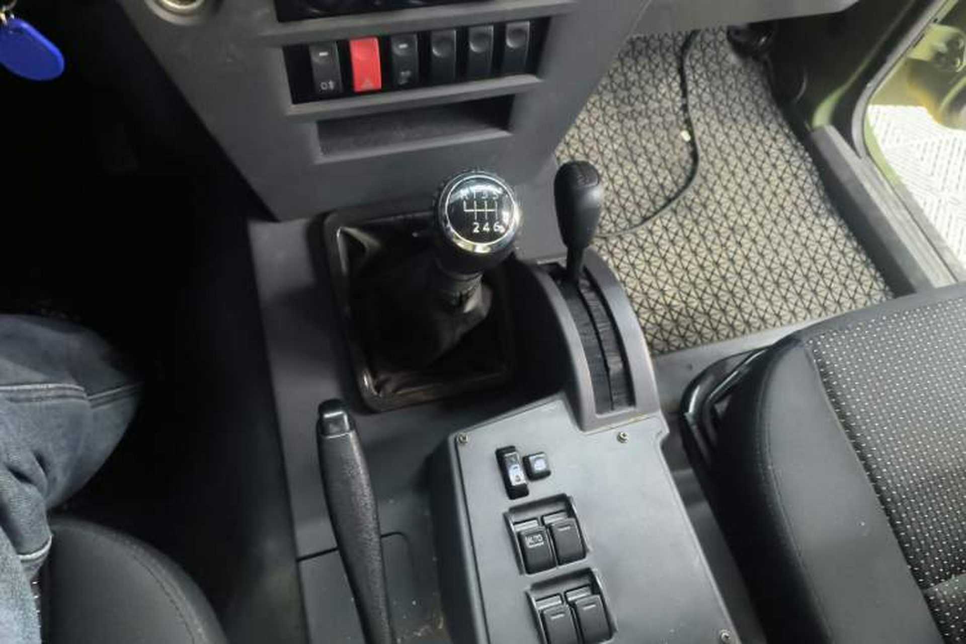 Used BAW Warrior 2021 2.4T Three-Door Four-Wheel Drive Short Wheelbase Gasoline Version China VI Emission Standard Gear Lever