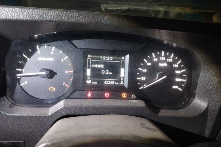 Used BAW Warrior 2021 2.4T Five-Door Four-Wheel Drive Gasoline Version China VI Emission Standard Instrument Cluster