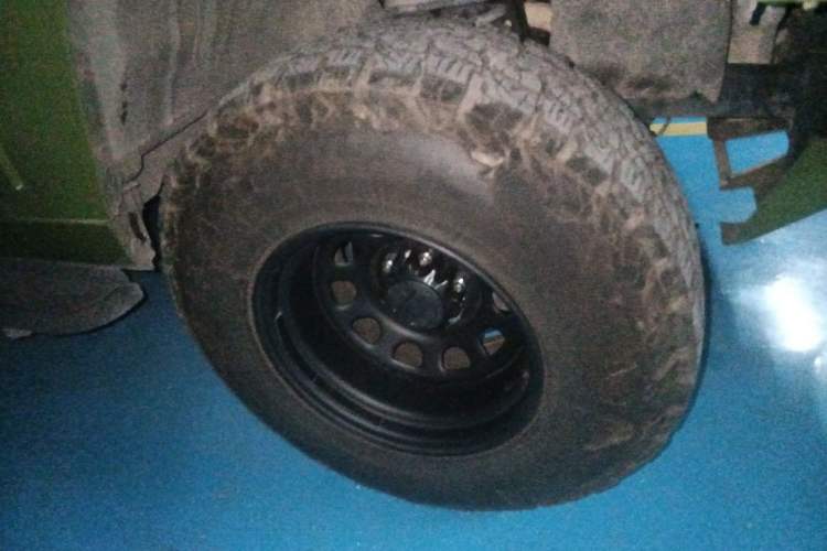 Used BAW Warrior 2021 2.4T Five-Door Four-Wheel Drive Gasoline Version China VI Emission Standard Right Front Wheel Hub