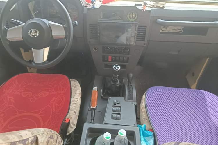 Used BAW Warrior 2021 2.4T Four-Door Four-Wheel Drive Gasoline Version 6 Seats China VI Emission Standard Gear Lever