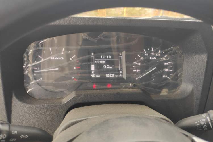 Used BAW Warrior Pickup 2020 2.4T gasoline four-wheel drive 3035 wheelbase integrated double-row cabin 4K22D4T Instrument Cluster