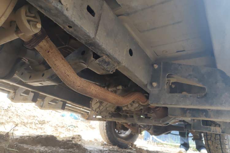 Used BAW Warrior Pickup 2018 2.8T diesel integrated double-row 3035 wheelbase Chassis Rear Right