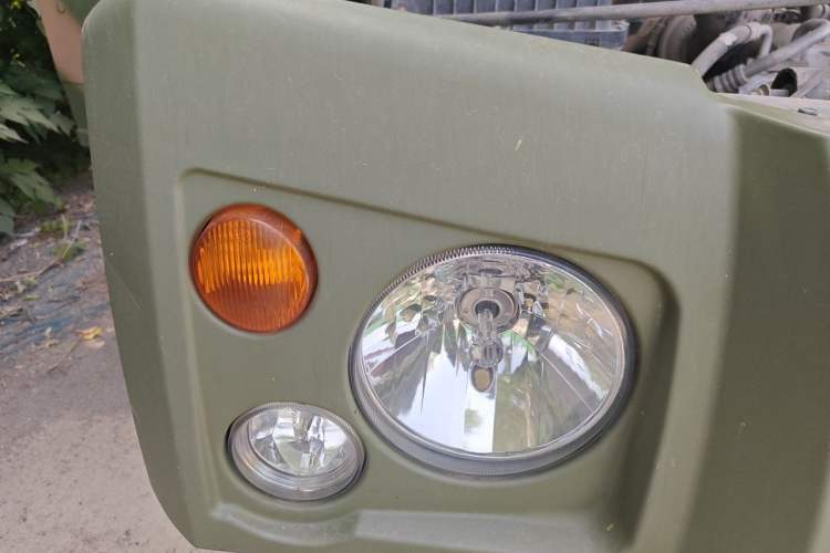 Used BAW Warrior Pickup 2018 2.8T diesel integrated double-row 3035 wheelbase Right Front Headlight