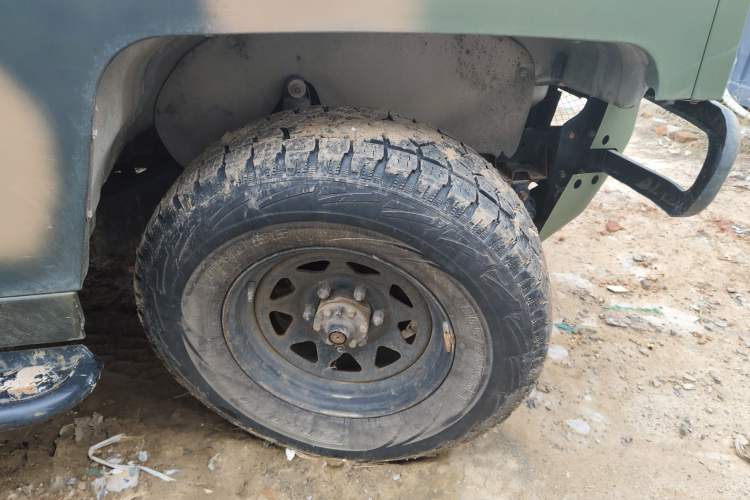 Used BAW Warrior Pickup 2018 2.8T diesel integrated double-row 3035 wheelbase Right Front Wheel Hub