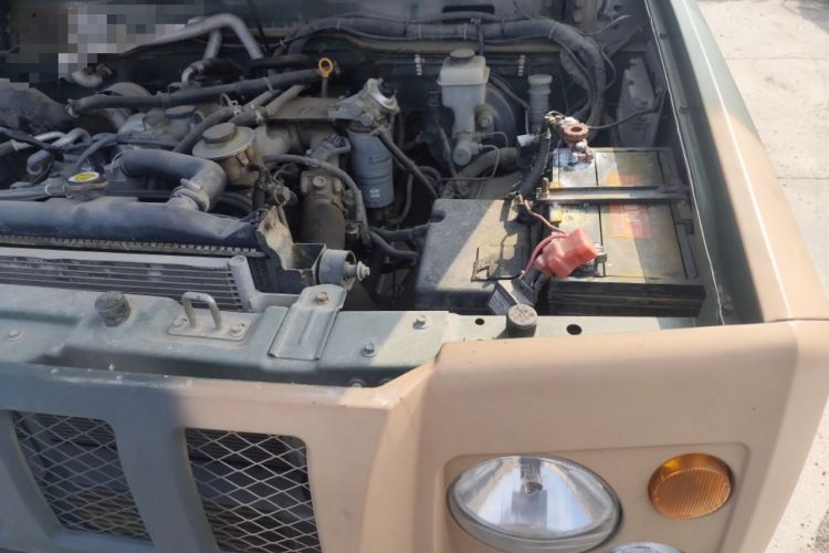 Used BAW Warrior Pickup 2018 2.8T diesel integrated double-row 3035 wheelbase Engine Bay Left
