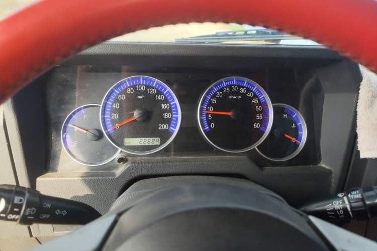 Used BAW Warrior Pickup 2018 2.8T diesel integrated double-row 3035 wheelbase Instrument Cluster