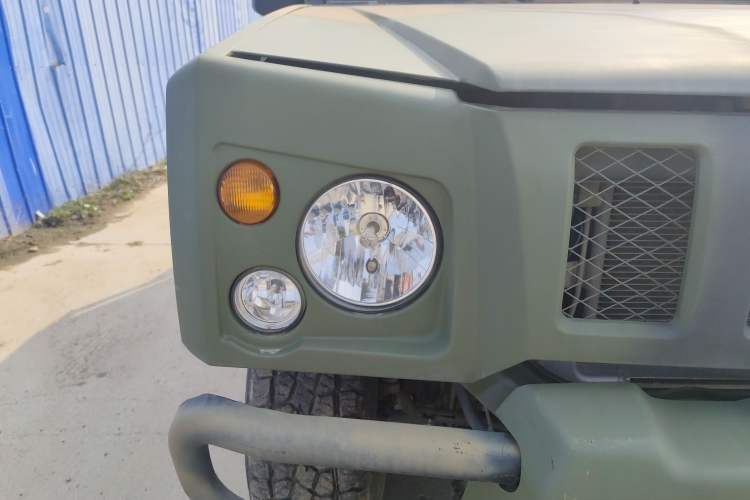 Used BAW Warrior Pickup 2018 2.8T diesel integrated double-row 3035 wheelbase Right Front Headlight