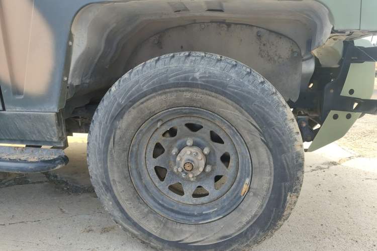 Used BAW Warrior Pickup 2018 2.8T diesel integrated double-row 3035 wheelbase Right Front Wheel Hub