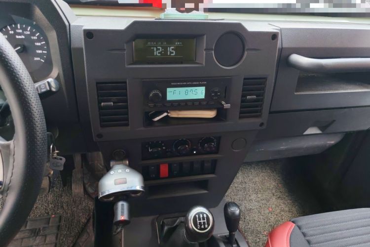 Used BAW Warrior Pickup 2020 2.4T diesel four-wheel drive 3035 wheelbase integrated double-row cabin YCY24140-60A Audio And AC Panel
