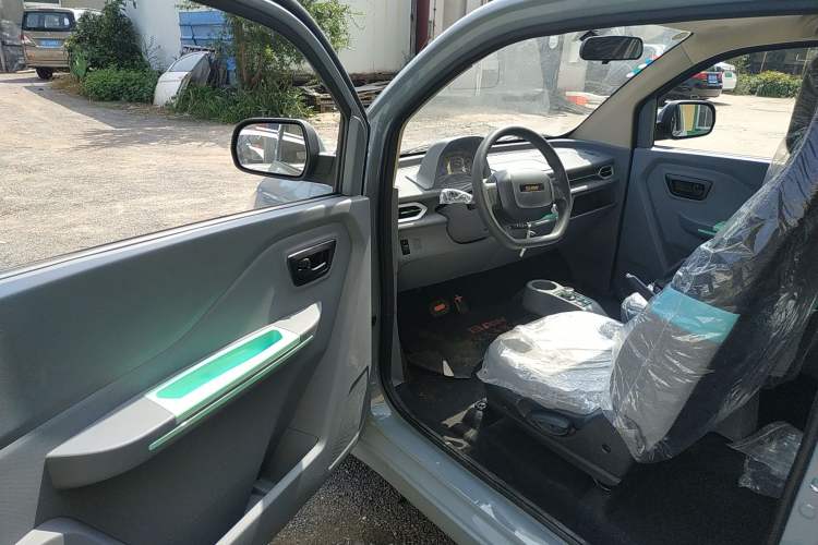 Used BAW Yuanbao 2023 Superior Edition Driver Seat