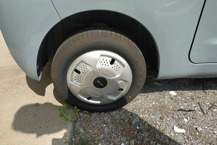 Used BAW Yuanbao 2023 Superior Edition Right Rear Wheel Hub