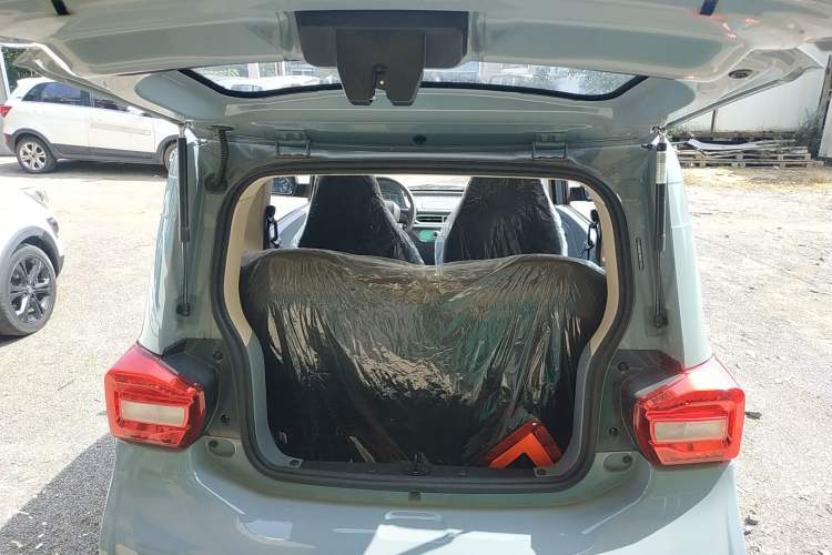 Used BAW Yuanbao 2023 Superior Edition Trunk