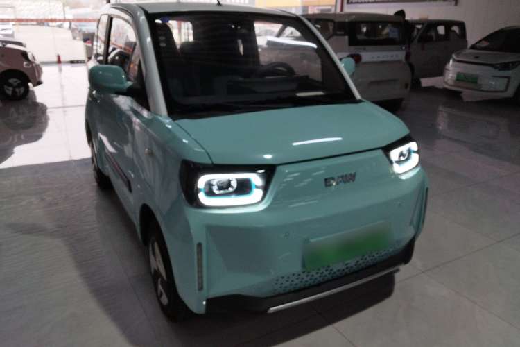 Used BAW Yuanbao 2022 Smart Version Front Right 45 Deg