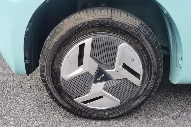 Used BAW Yuanbao 2022 Bao Meng Edition Exterior 9