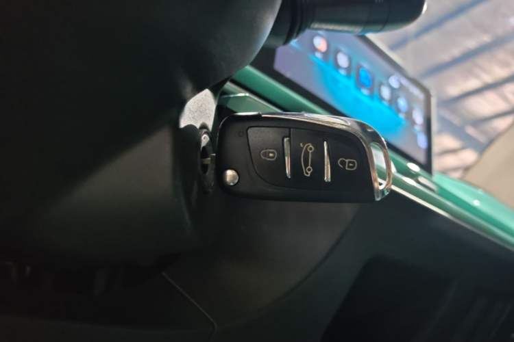 Used BAW Yuanbao 2022 Smart Version Interior 1