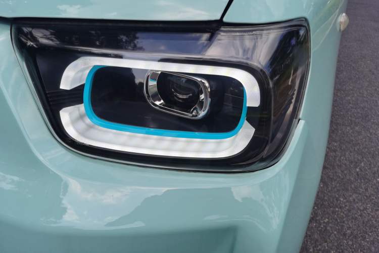 Used BAW Yuanbao 2022 Bao Meng Edition Left Front Headlight