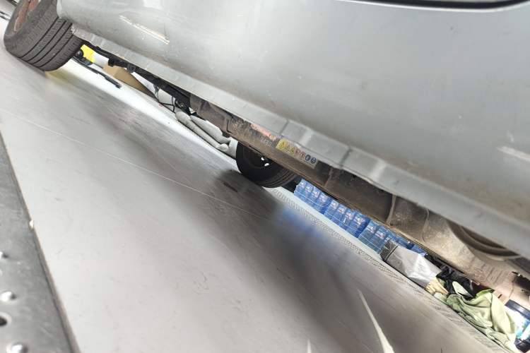 Used BAW Yuanbao 2022 Edition Pure Cute Version Left Side Sill