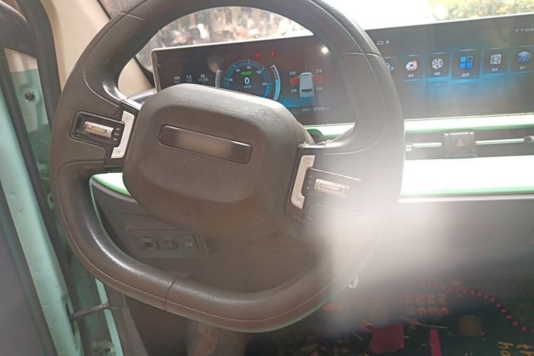 Used BAW Yuanbao 2022 Smart Version Steering Wheel