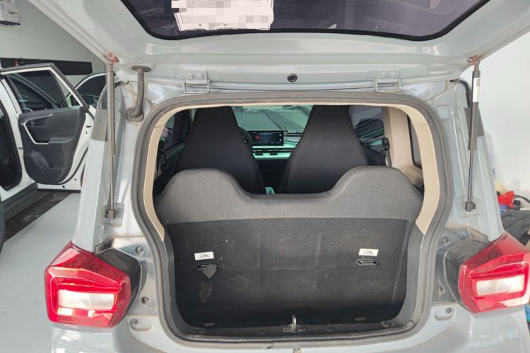 Used BAW Yuanbao 2022 Edition Pure Cute Version Trunk