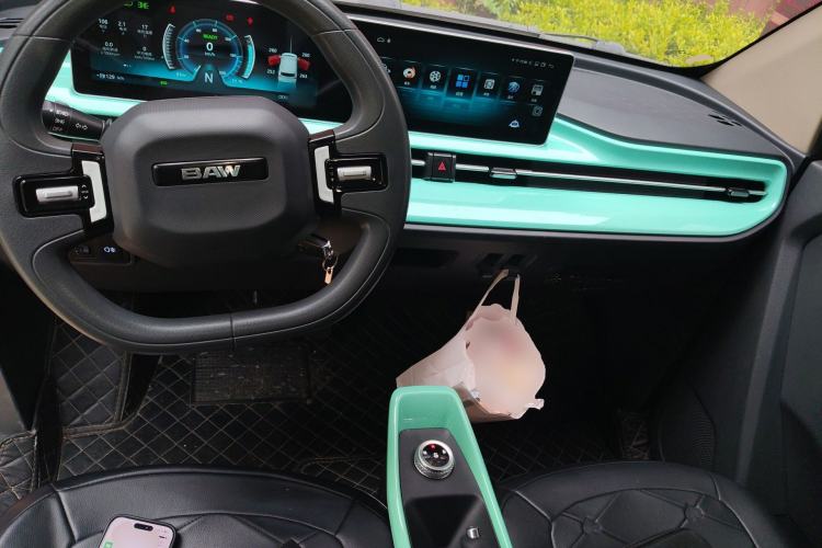 Used BAW Yuanbao 2022 Smart Version Center Console