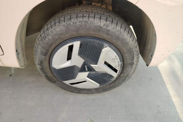 Used BAW Yuanbao 2022 Edition Pure Cute Version Exterior 7
