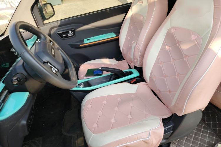 Used BAW Yuanbao 2022 Edition Pure Cute Version Left Front Seat