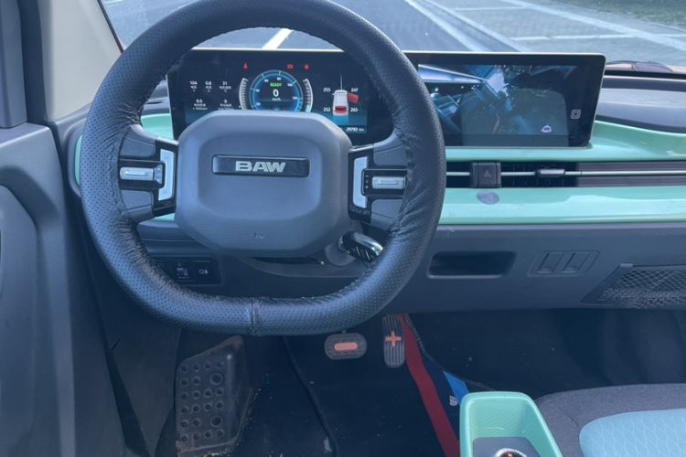 Used BAW Yuanbao 2022 Smart Version Interior 3