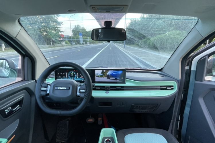 Used BAW Yuanbao 2022 Smart Version Interior 6
