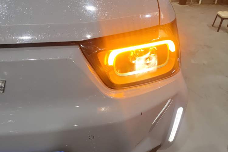Used BAW Yuanbao 2022 Bao Meng Edition Left Front Headlight