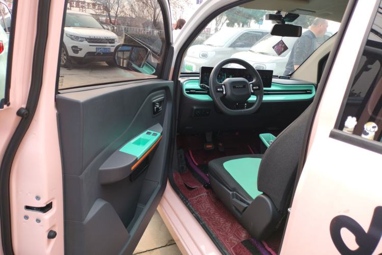 Used BAW Yuanbao 2022 Smart Version Driver Seat