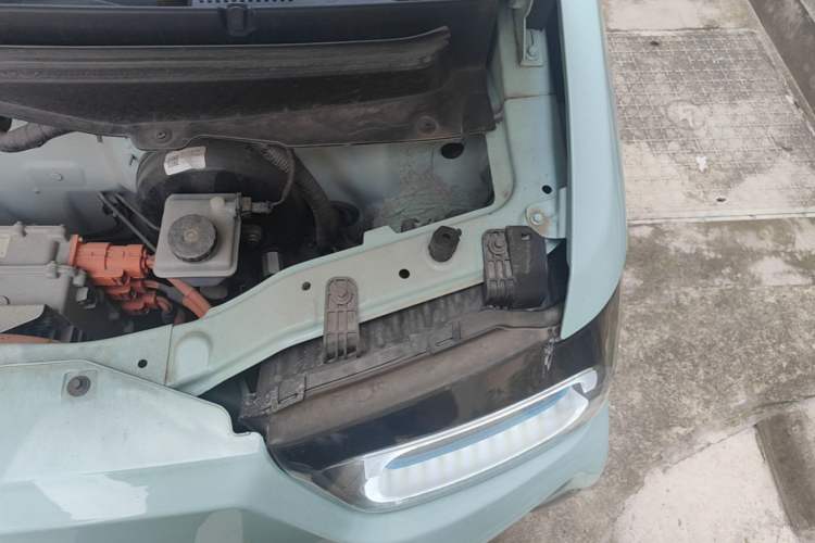 Used BAW Yuanbao 2022 Smart Version Engine Bay Left