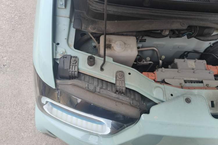 Used BAW Yuanbao 2022 Smart Version Engine Bay Right