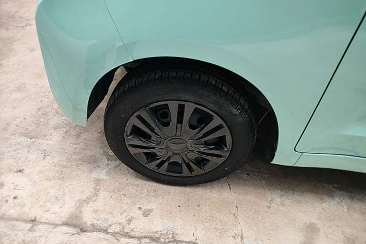 Used BAW Yuanbao 2022 Yue Meng Edition Left Front Wheel Hub