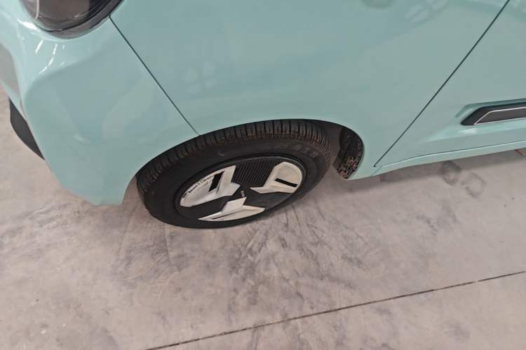 Used BAW Yuanbao 2022 Bao Meng Edition Left Front Wheel Hub