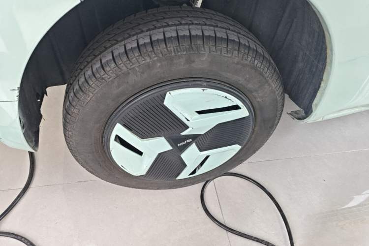 Used BAW Yuanbao 2022 Yue Meng Edition Right Rear Wheel Hub