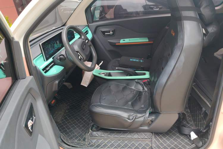 Used BAW Yuanbao 2022 Smart Version Left Front Seat
