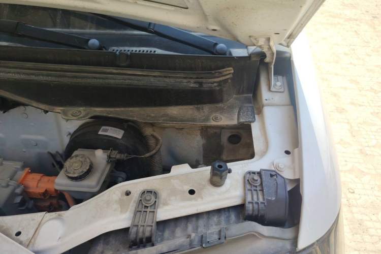 Used BAW Yuanbao 2022 Yue Meng Edition Engine Bay Left