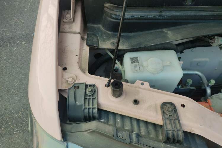 Used BAW Yuanbao 2022 Bao Meng Edition Engine Bay Right