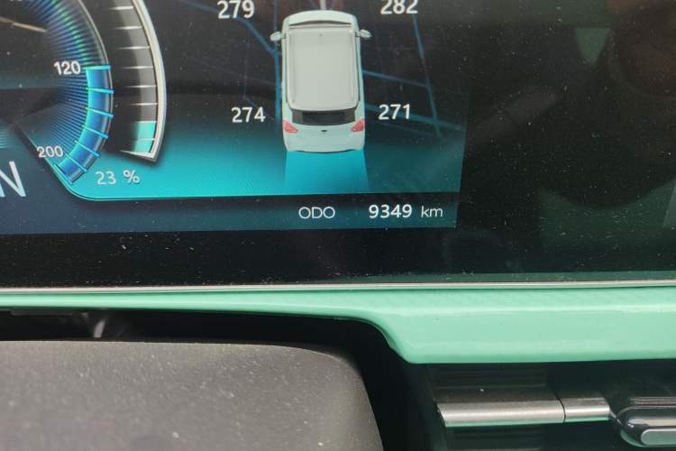 Used BAW Yuanbao 2022 Bao Meng Edition Odometer Close Up