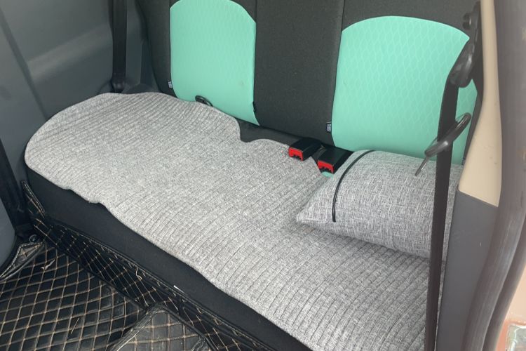 Used BAW Yuanbao 2022 Smart Version Interior 1
