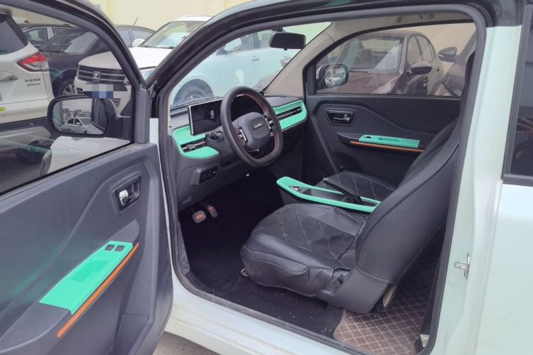 Used BAW Yuanbao 2022 Edition Pure Cute Version Driver Seat