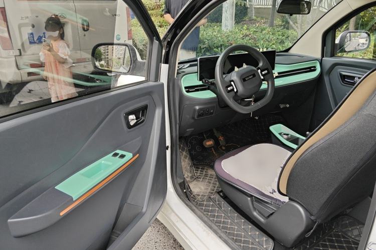 Used BAW Yuanbao 2022 Smart Version Driver Seat