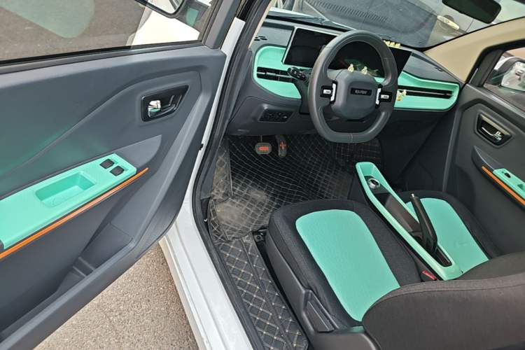 Used BAW Yuanbao 2022 Smart Version Driver Seat